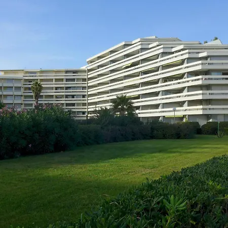 Le Beaupre-2 By Interhome